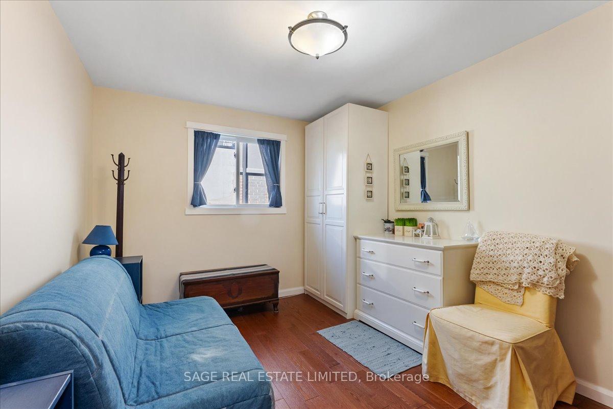 Photo 22 of 27 Kathrose Drive, North York, Pleasant View — HOMEH