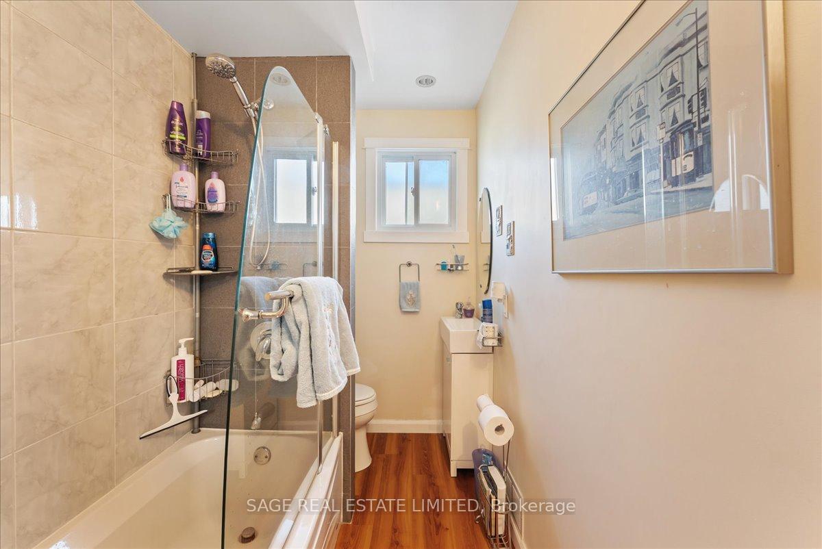 Photo 25 of 27 Kathrose Drive, North York, Pleasant View — HOMEH