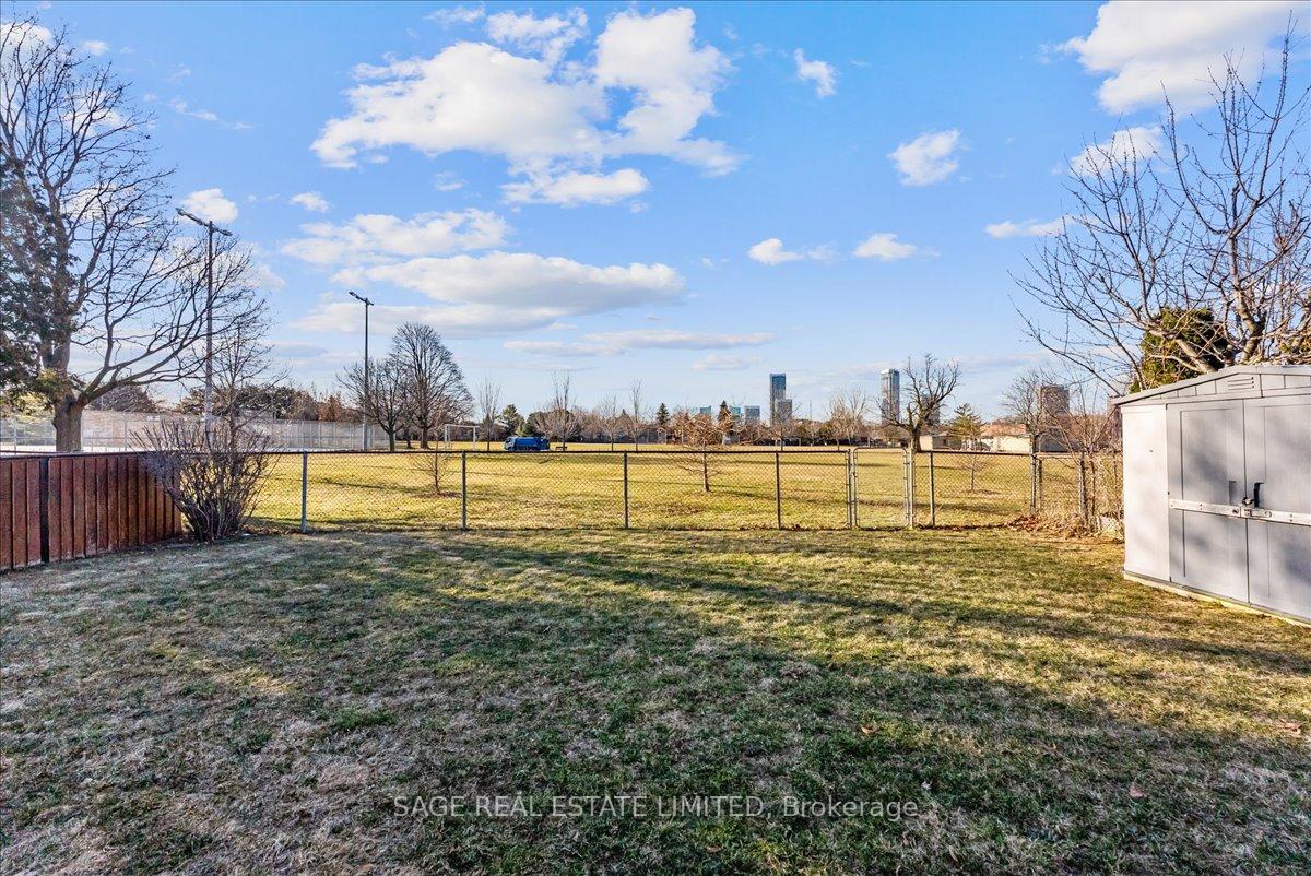 Photo 42 of 27 Kathrose Drive, North York, Pleasant View — HOMEH