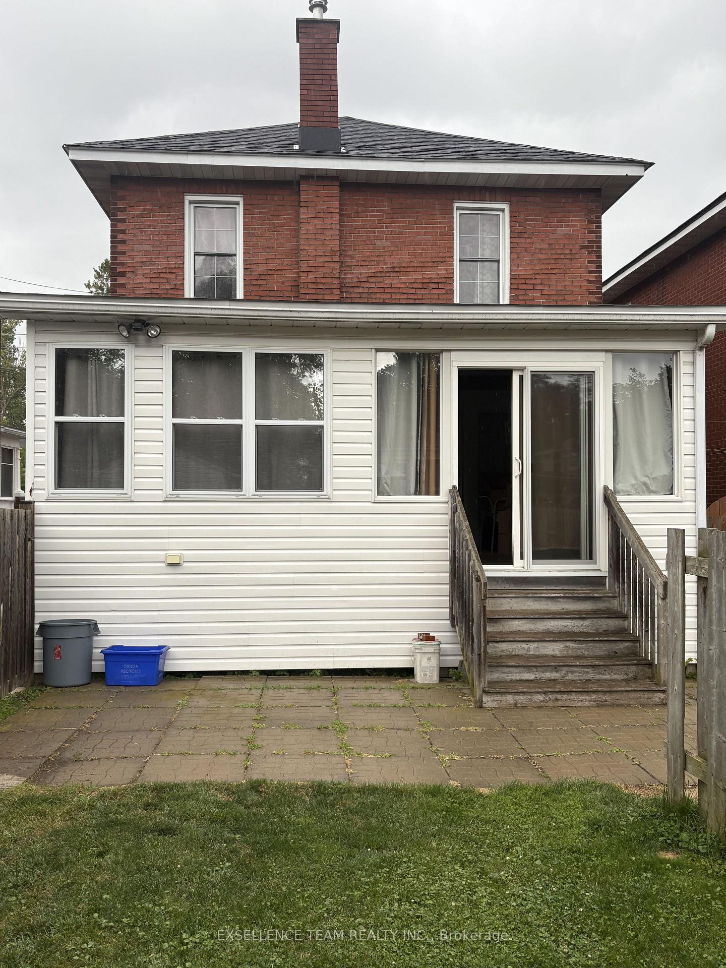 Photo 2 of 348 Cumberland Street, Cornwall, Cornwall — HOMEH