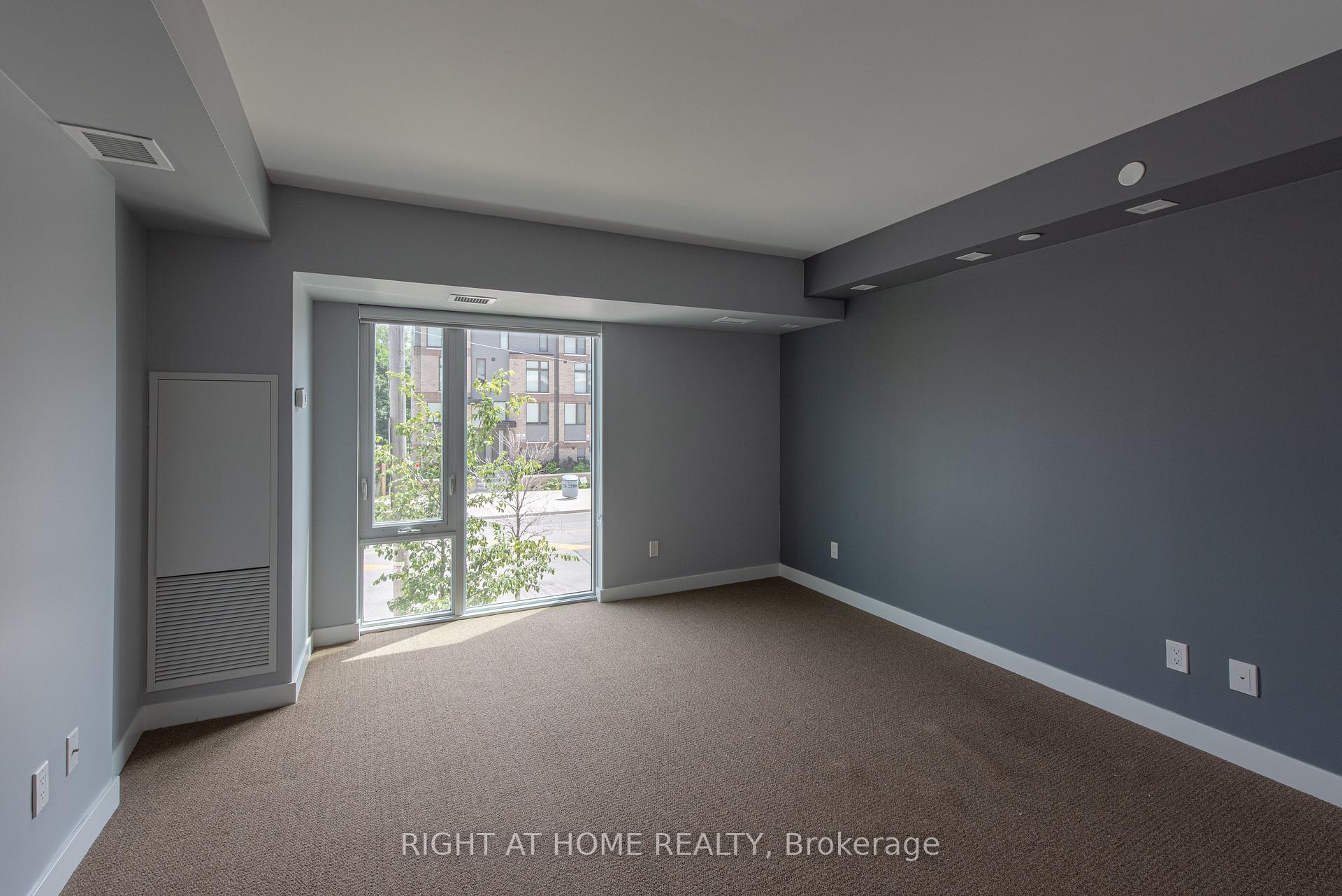 Photo 17 of Unit 101, 118 Varna Drive, Toronto, Englemount-Lawrence — HOMEH
