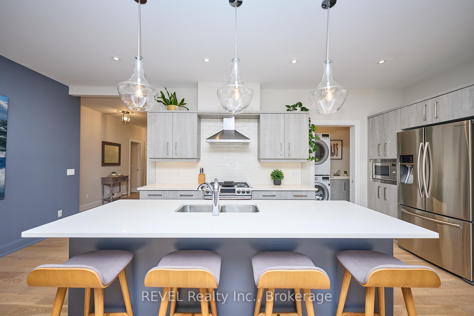 Photo 6 of Unit 19, 9245 Shoveller Drive, Niagara Falls, Forestview — HOMEH