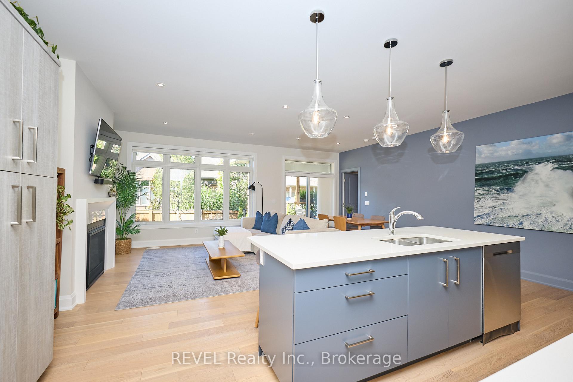 Photo 8 of Unit 19, 9245 Shoveller Drive, Niagara Falls, Forestview — HOMEH