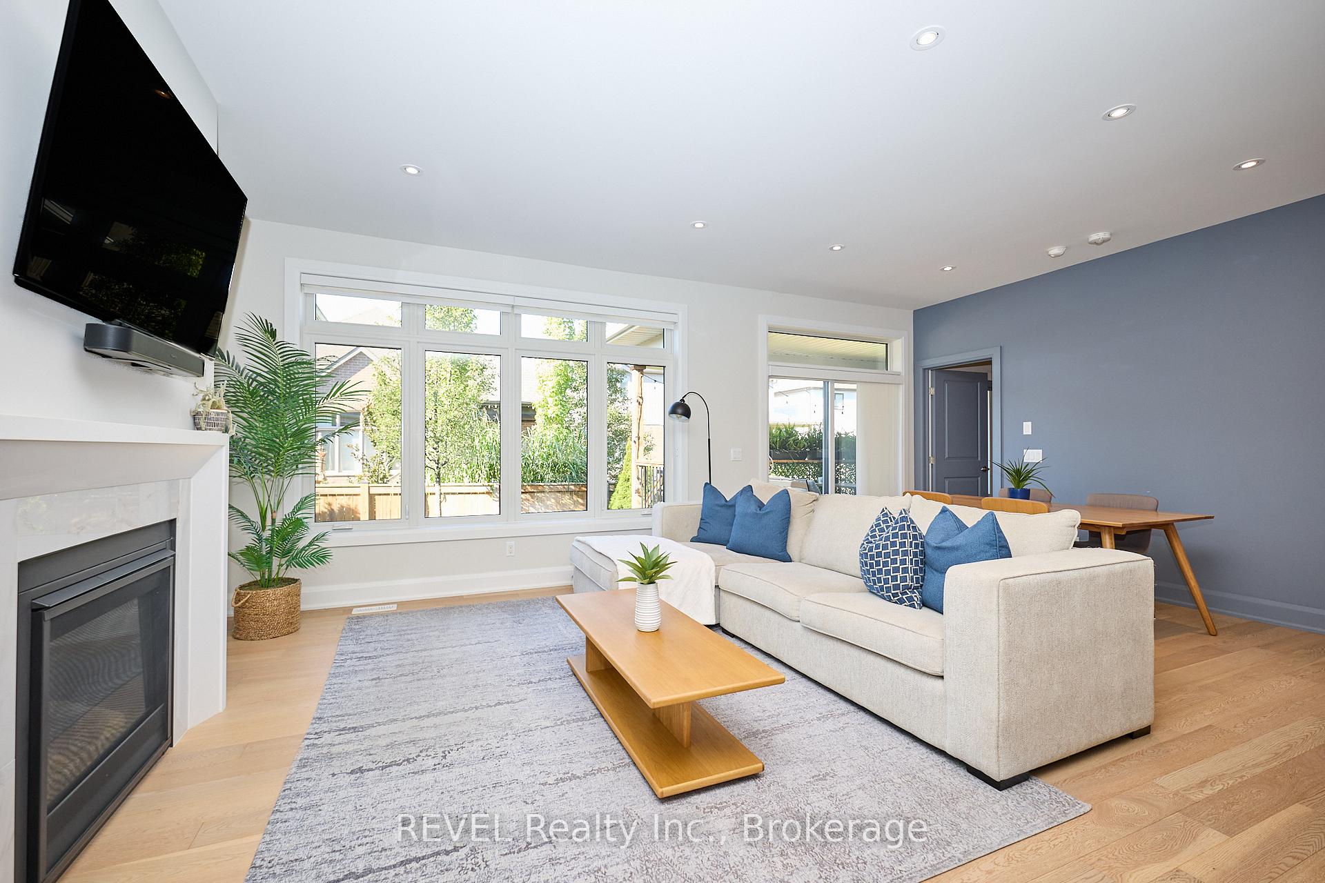 Photo 9 of Unit 19, 9245 Shoveller Drive, Niagara Falls, Forestview — HOMEH