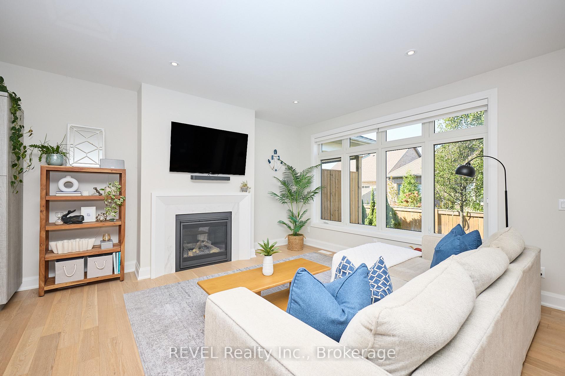 Photo 10 of Unit 19, 9245 Shoveller Drive, Niagara Falls, Forestview — HOMEH