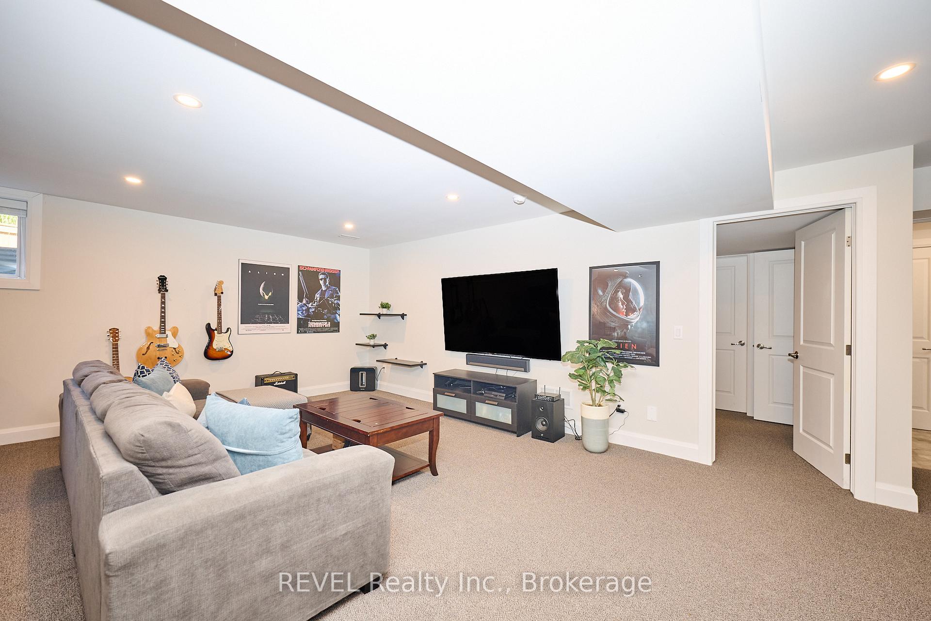 Photo 28 of Unit 19, 9245 Shoveller Drive, Niagara Falls, Forestview — HOMEH