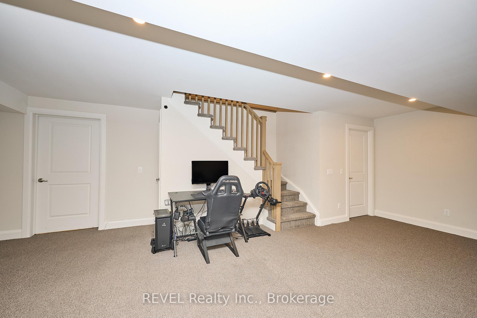 Photo 33 of Unit 19, 9245 Shoveller Drive, Niagara Falls, Forestview — HOMEH