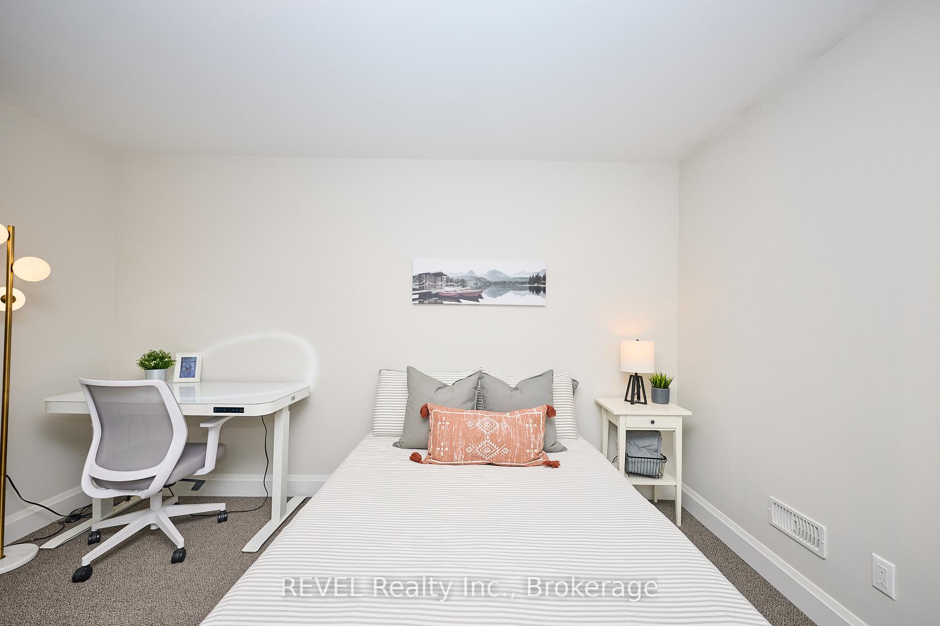 Photo 35 of Unit 19, 9245 Shoveller Drive, Niagara Falls, Forestview — HOMEH