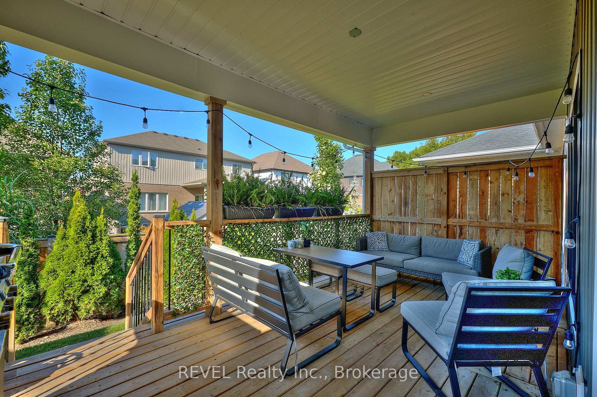Photo 38 of Unit 19, 9245 Shoveller Drive, Niagara Falls, Forestview — HOMEH