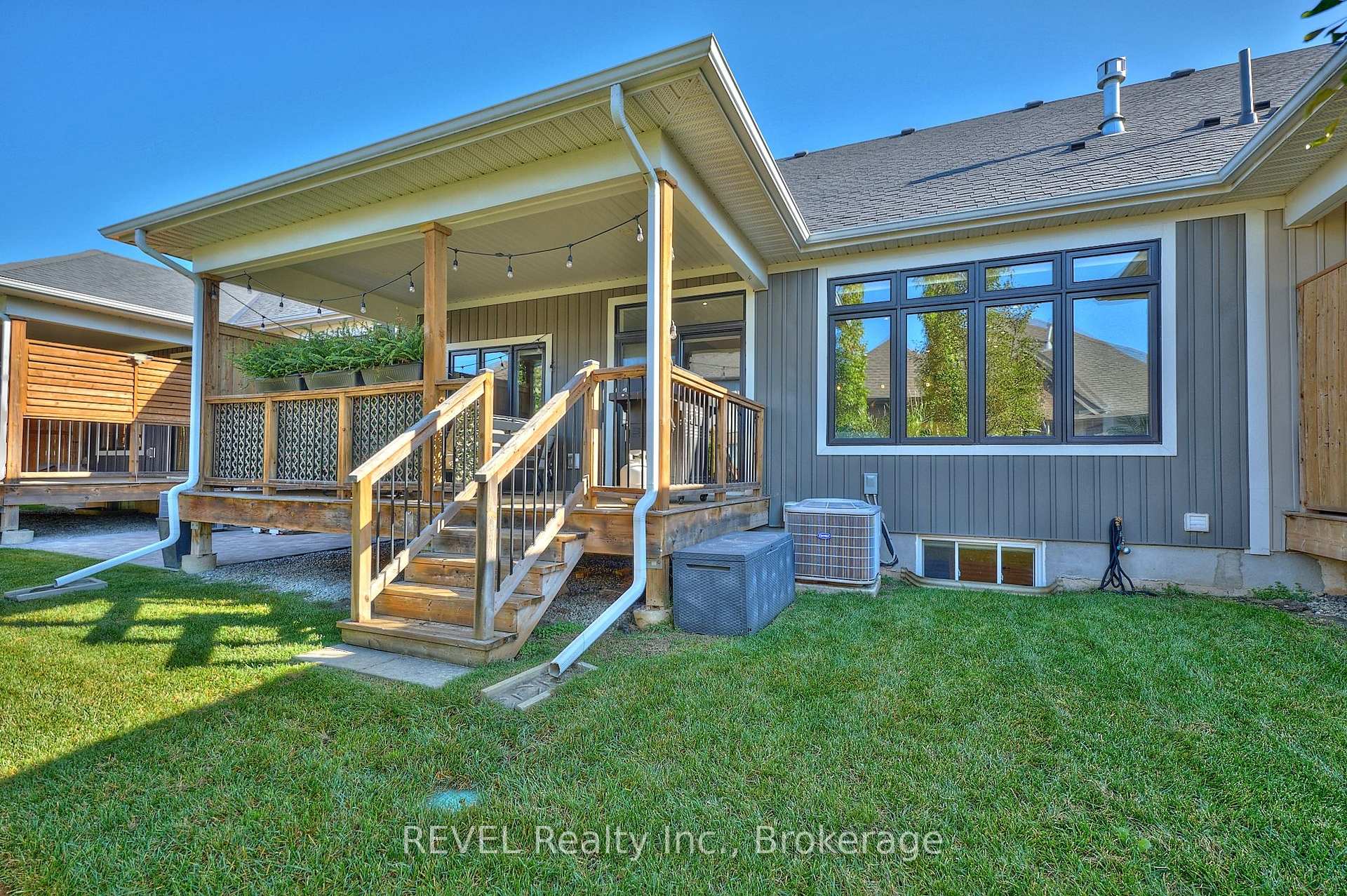 Photo 41 of Unit 19, 9245 Shoveller Drive, Niagara Falls, Forestview — HOMEH