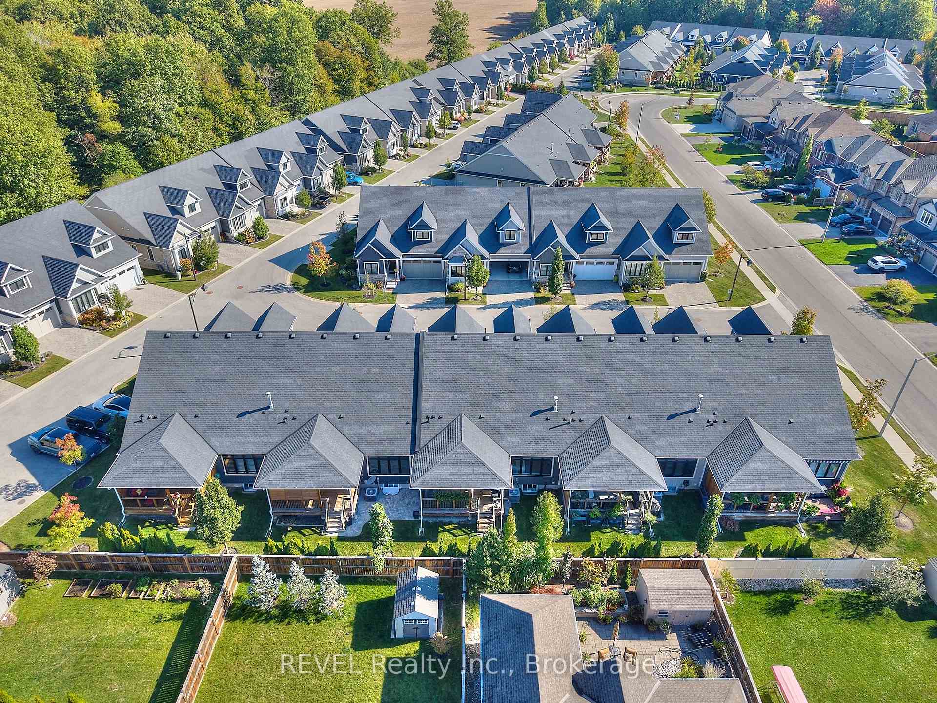 Photo 44 of Unit 19, 9245 Shoveller Drive, Niagara Falls, Forestview — HOMEH