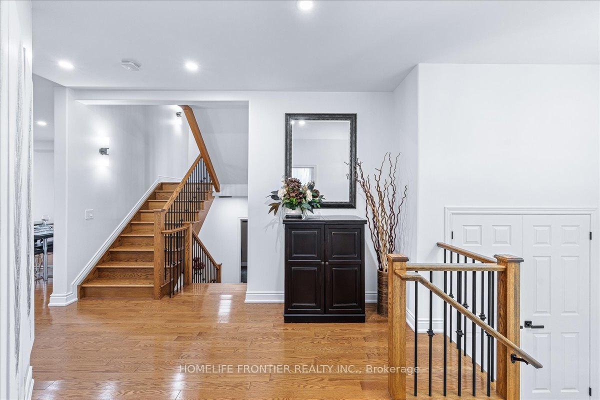 Photo 7 of 1664 Moyer Avenue, Innisfil, Alcona — HOMEH