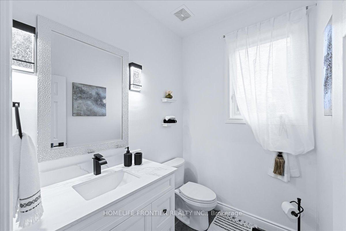 Photo 8 of 1664 Moyer Avenue, Innisfil, Alcona — HOMEH