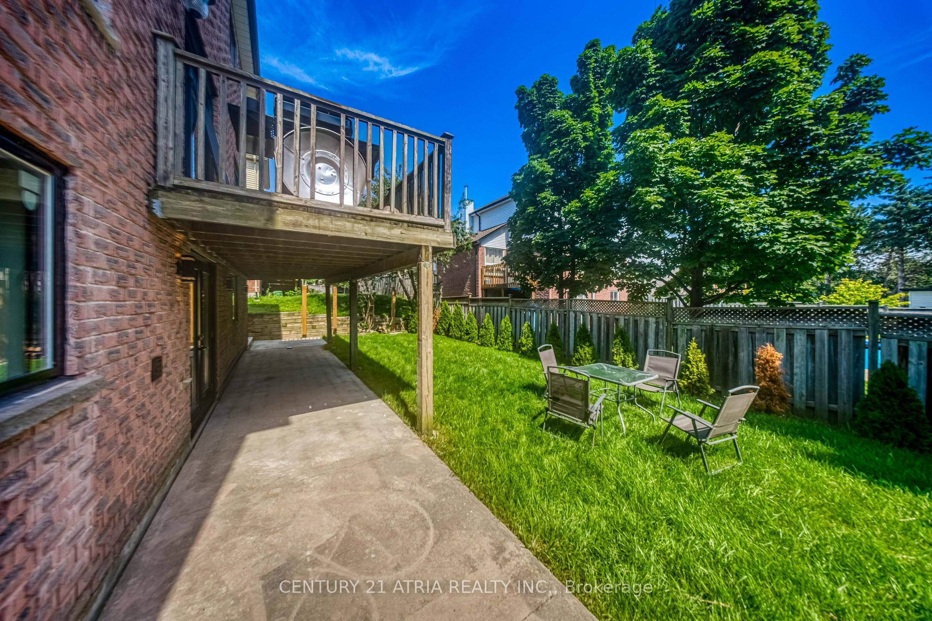 Photo 3 of Unit Bsmt, 1618 Dellbrook Avenue, Pickering, Bay Ridges — HOMEH