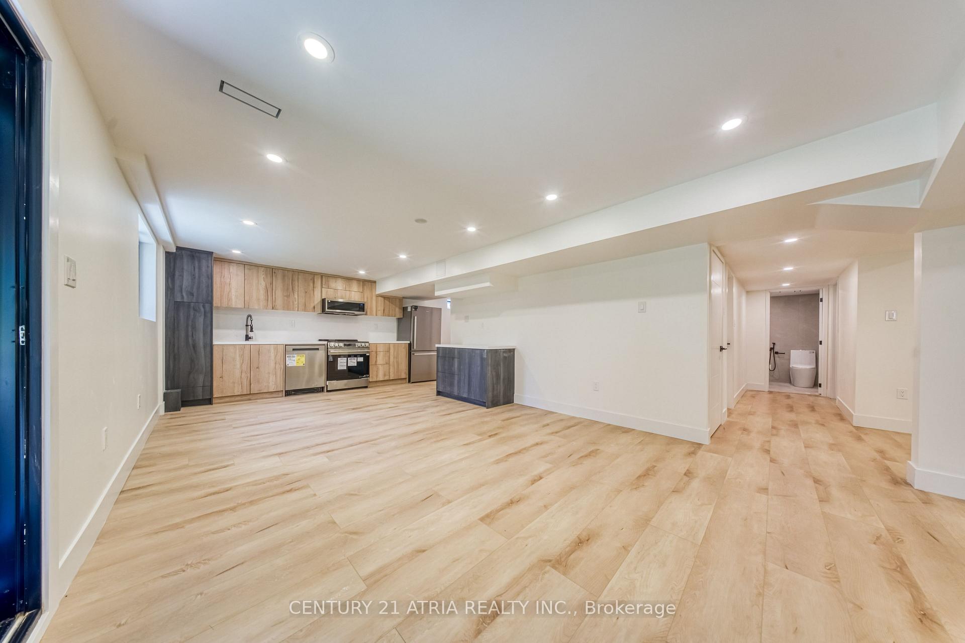 Photo 5 of Unit Bsmt, 1618 Dellbrook Avenue, Pickering, Bay Ridges — HOMEH