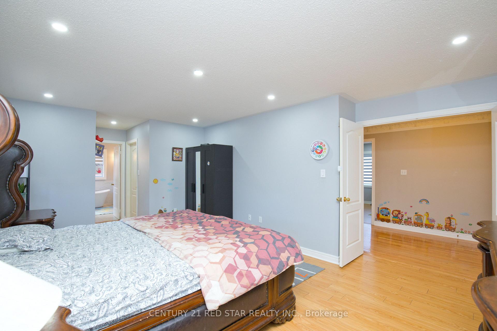 Photo 24 of 3 Okanagan Drive, Brampton, Sandringham-Wellington — HOMEH