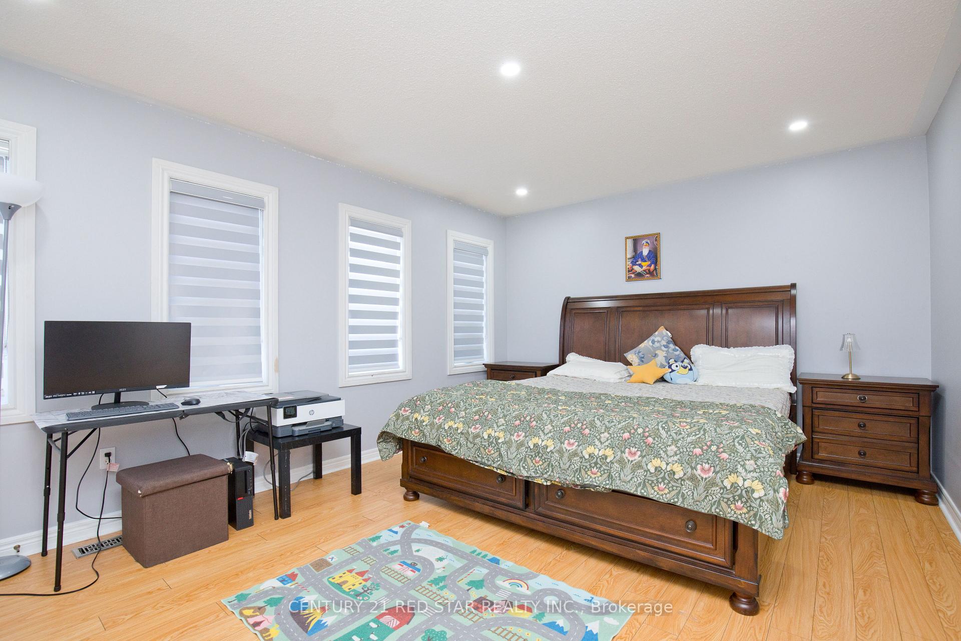 Photo 30 of 3 Okanagan Drive, Brampton, Sandringham-Wellington — HOMEH