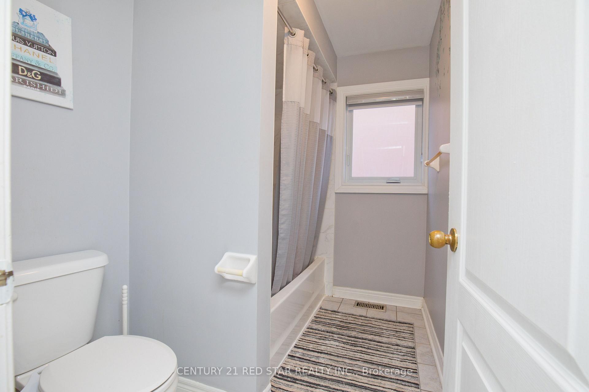 Photo 40 of 3 Okanagan Drive, Brampton, Sandringham-Wellington — HOMEH