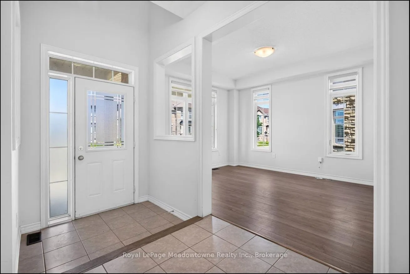 Photo 11 of 158 Etheridge Avenue, Milton, Ford — HOMEH
