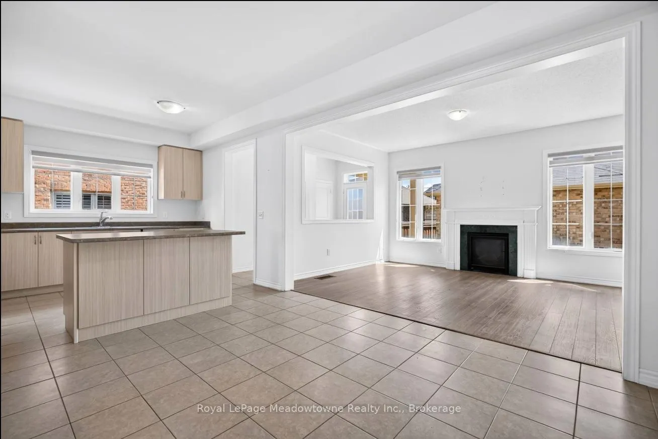 Photo 14 of 158 Etheridge Avenue, Milton, Ford — HOMEH