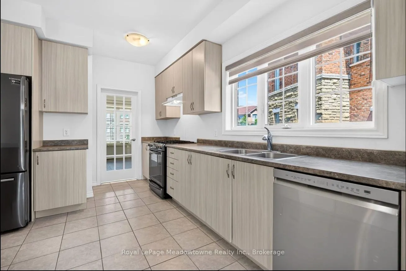 Photo 19 of 158 Etheridge Avenue, Milton, Ford — HOMEH