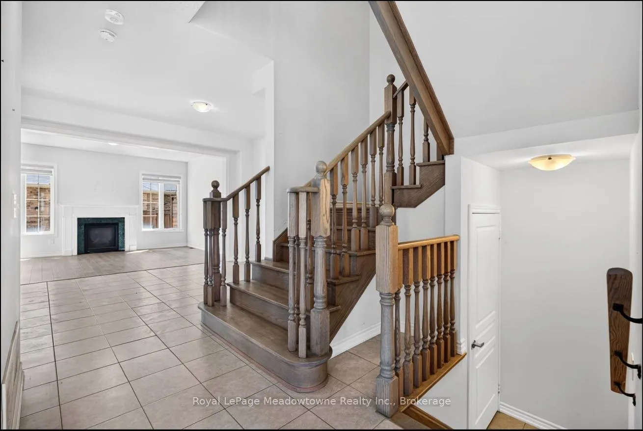 Photo 23 of 158 Etheridge Avenue, Milton, Ford — HOMEH
