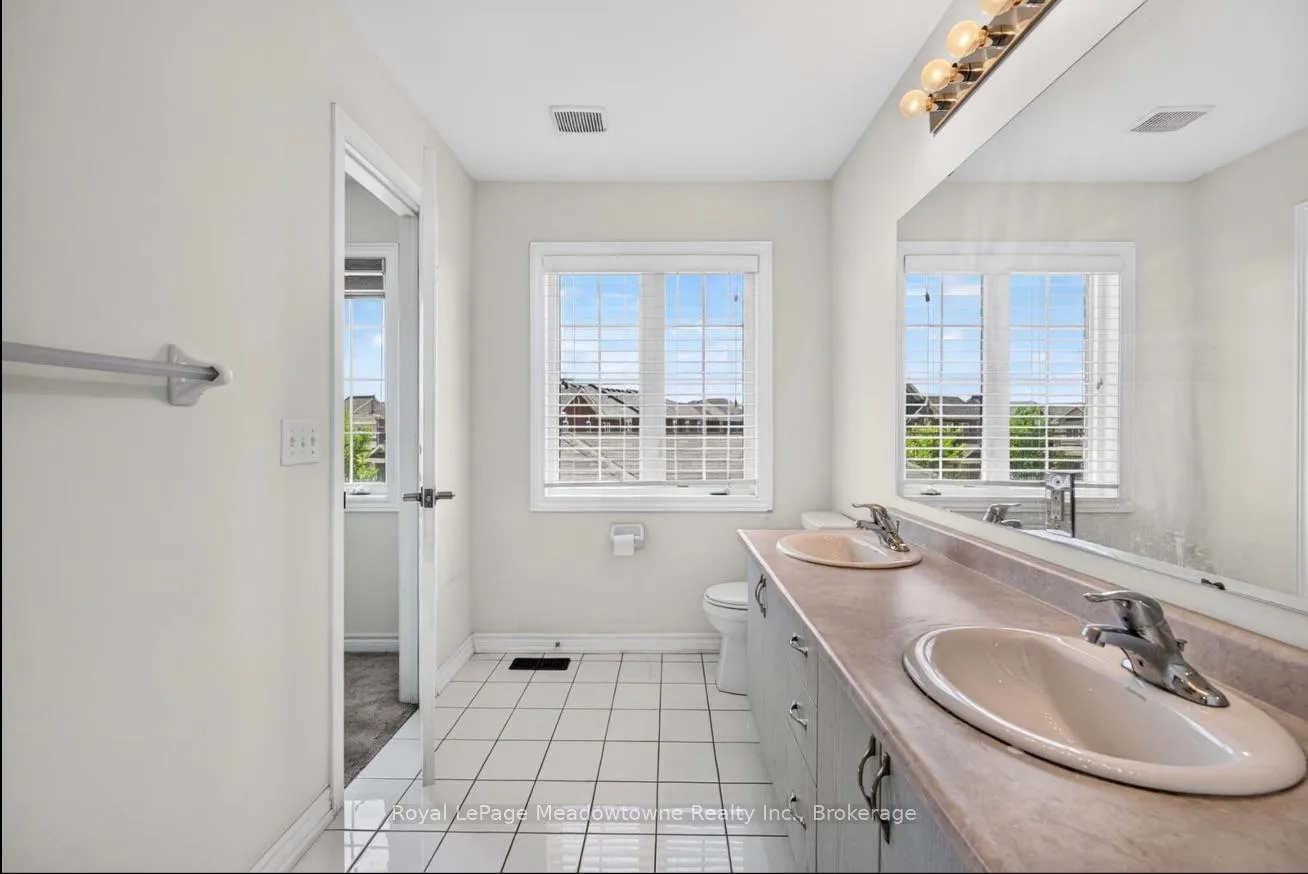 Photo 35 of 158 Etheridge Avenue, Milton, Ford — HOMEH