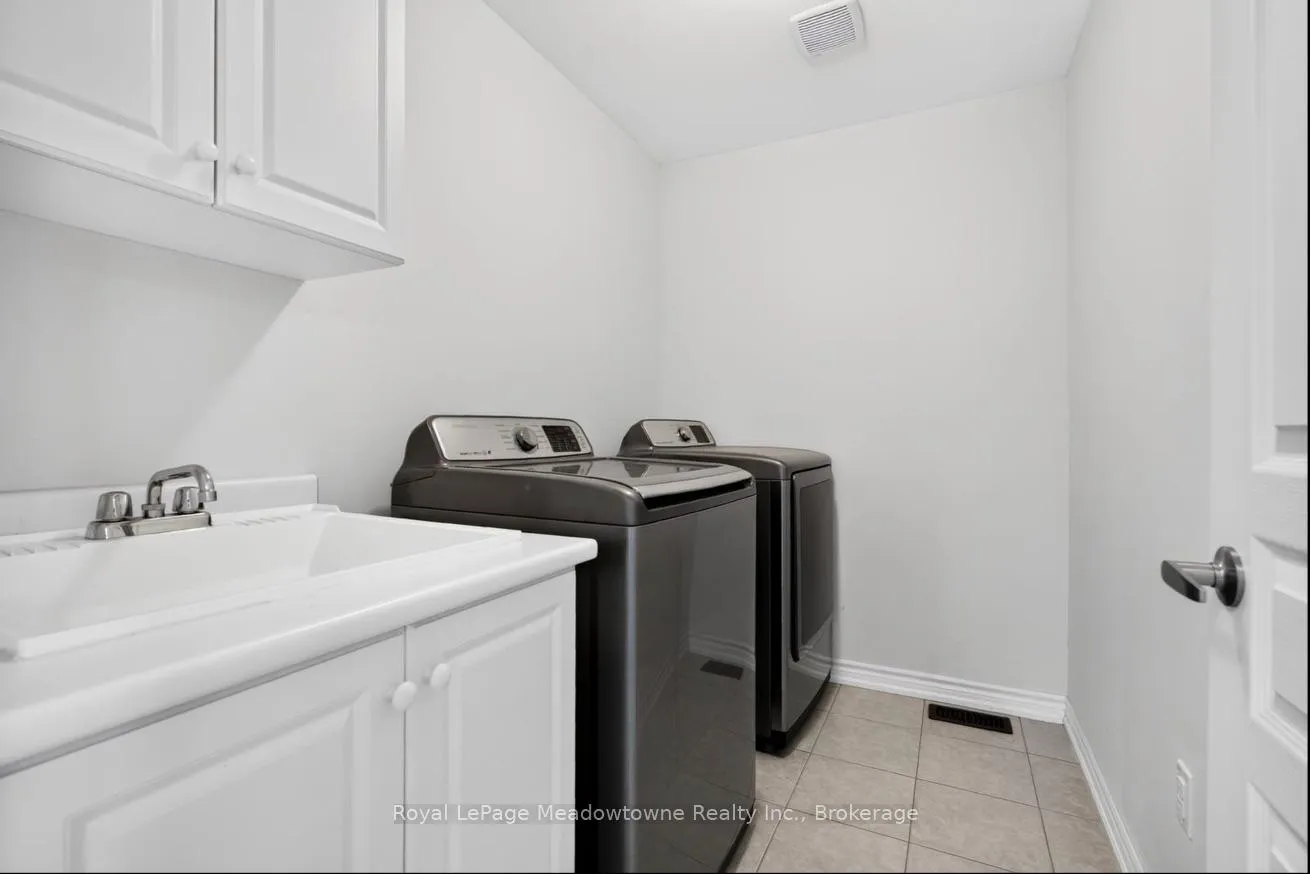 Photo 44 of 158 Etheridge Avenue, Milton, Ford — HOMEH