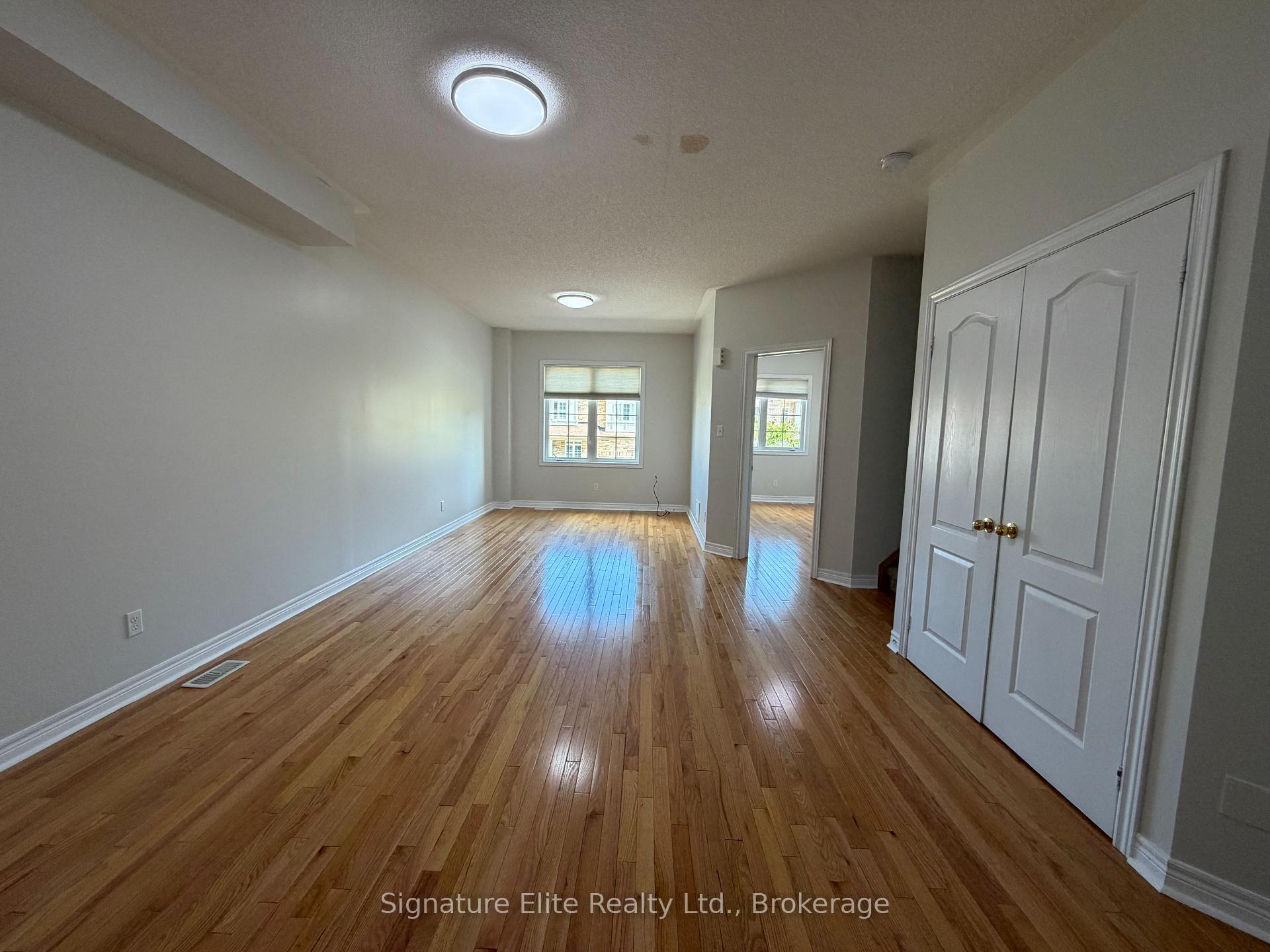 Photo 11 of 1602 Brandy Court, Pickering, Duffin Heights — HOMEH