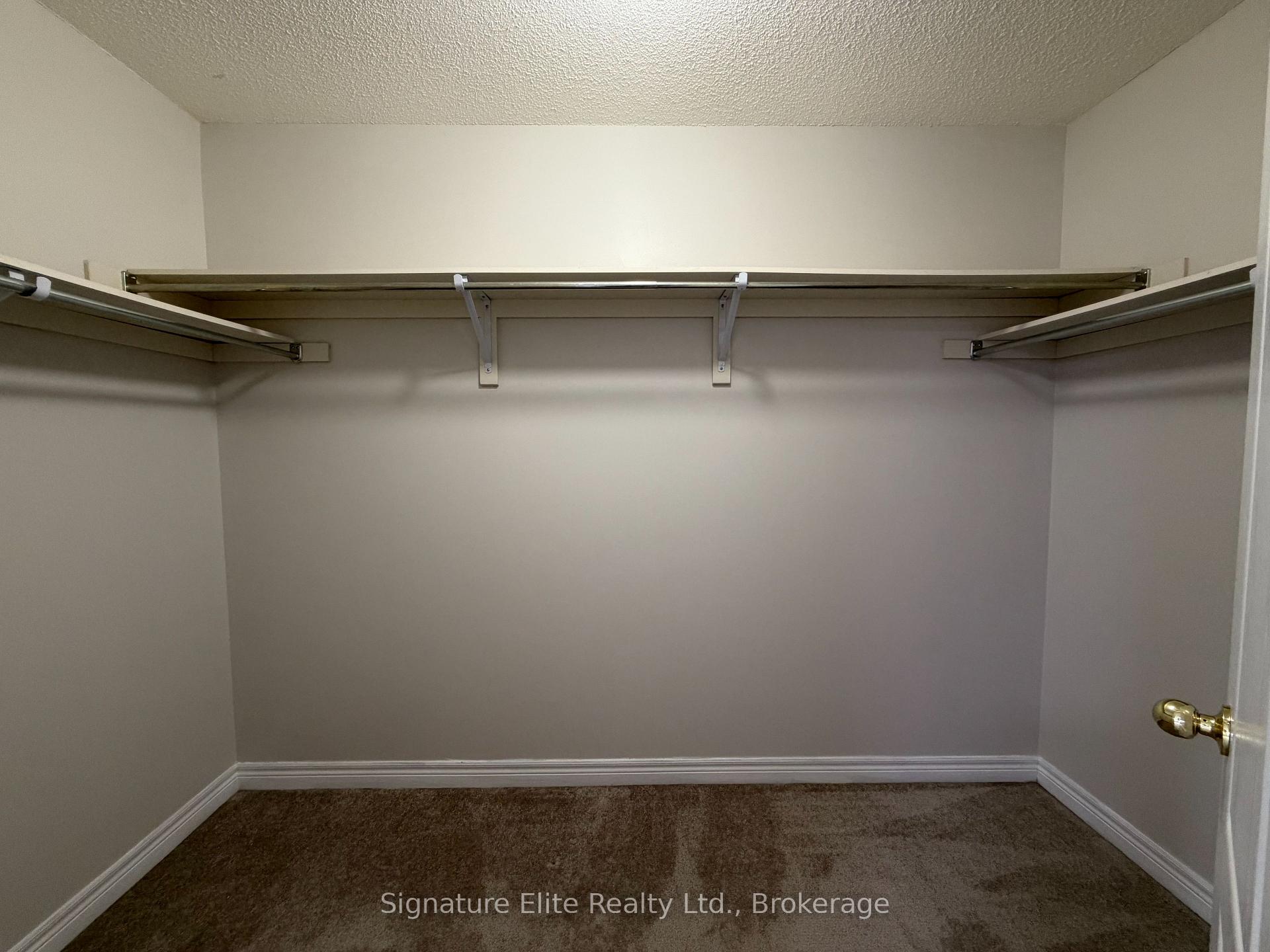 Photo 24 of 1602 Brandy Court, Pickering, Duffin Heights — HOMEH