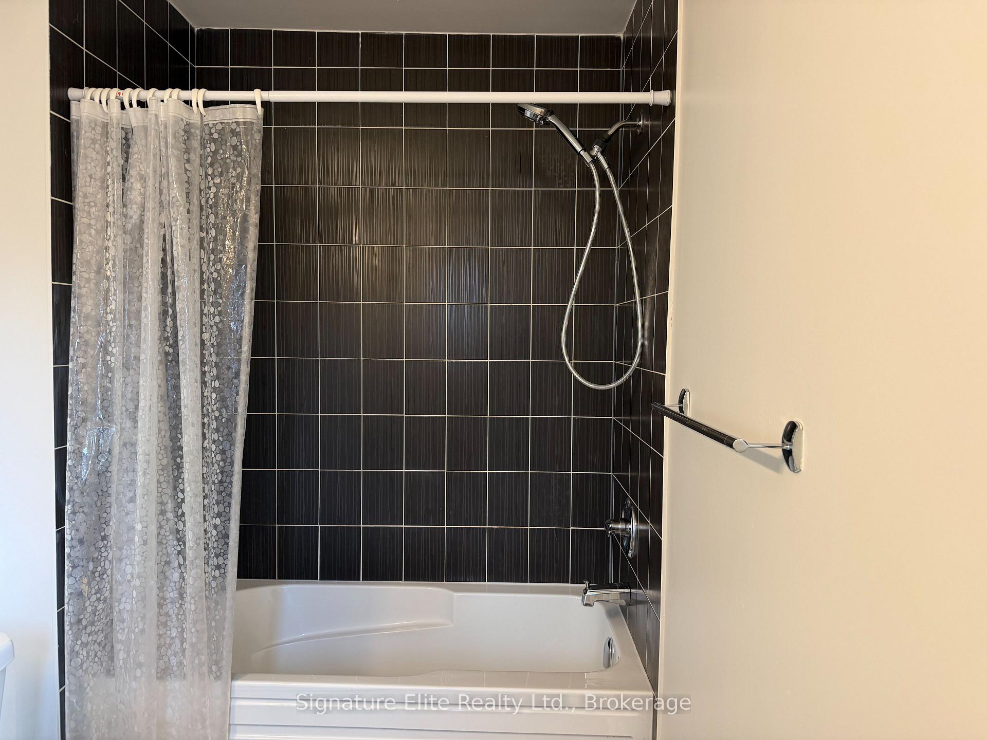 Photo 26 of 1602 Brandy Court, Pickering, Duffin Heights — HOMEH