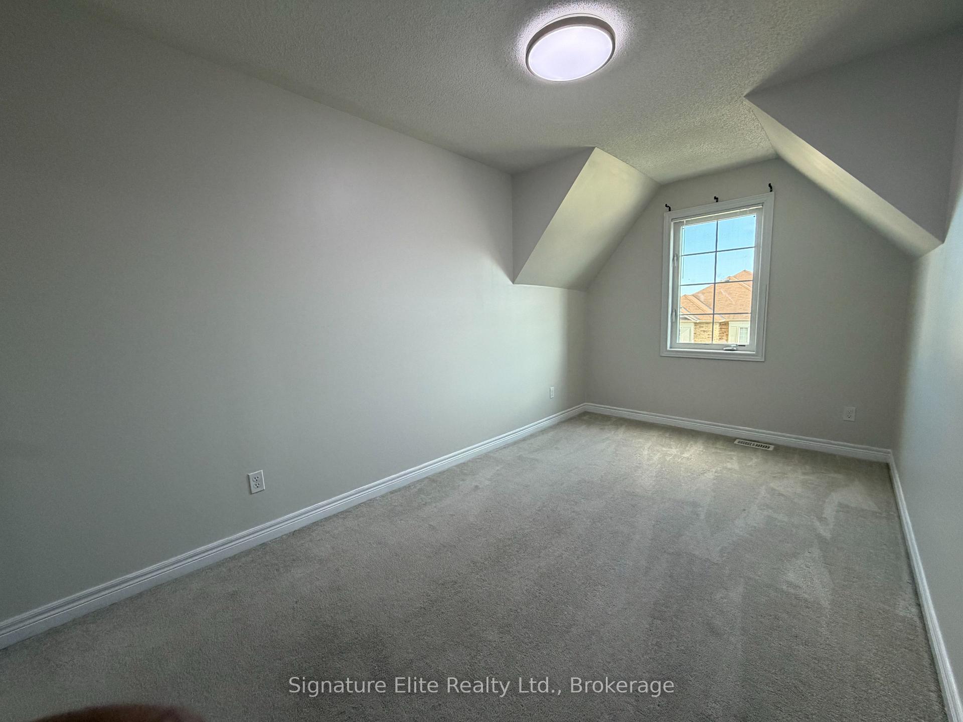 Photo 32 of 1602 Brandy Court, Pickering, Duffin Heights — HOMEH