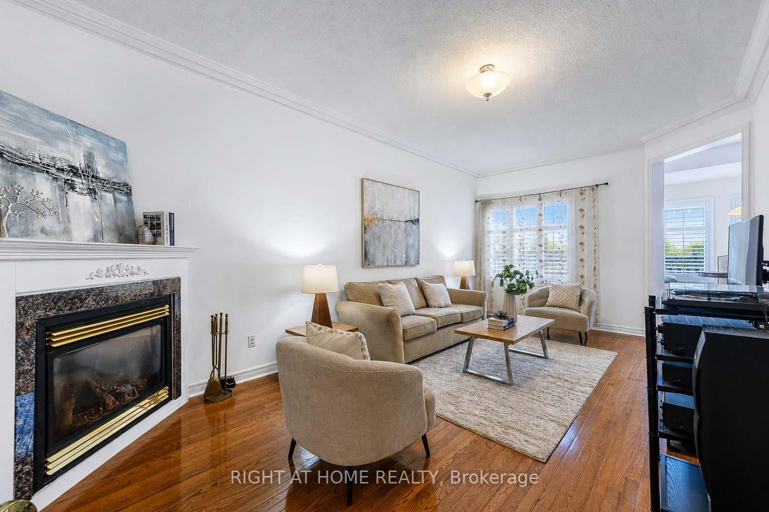 Photo 19 of 26 Ravel Drive, Vaughan, Patterson — HOMEH