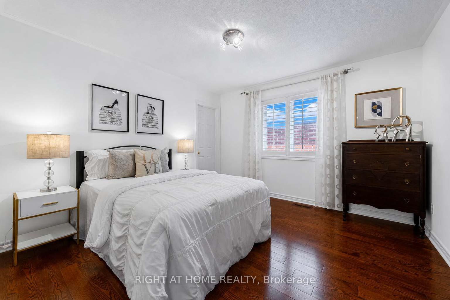 Photo 32 of 26 Ravel Drive, Vaughan, Patterson — HOMEH