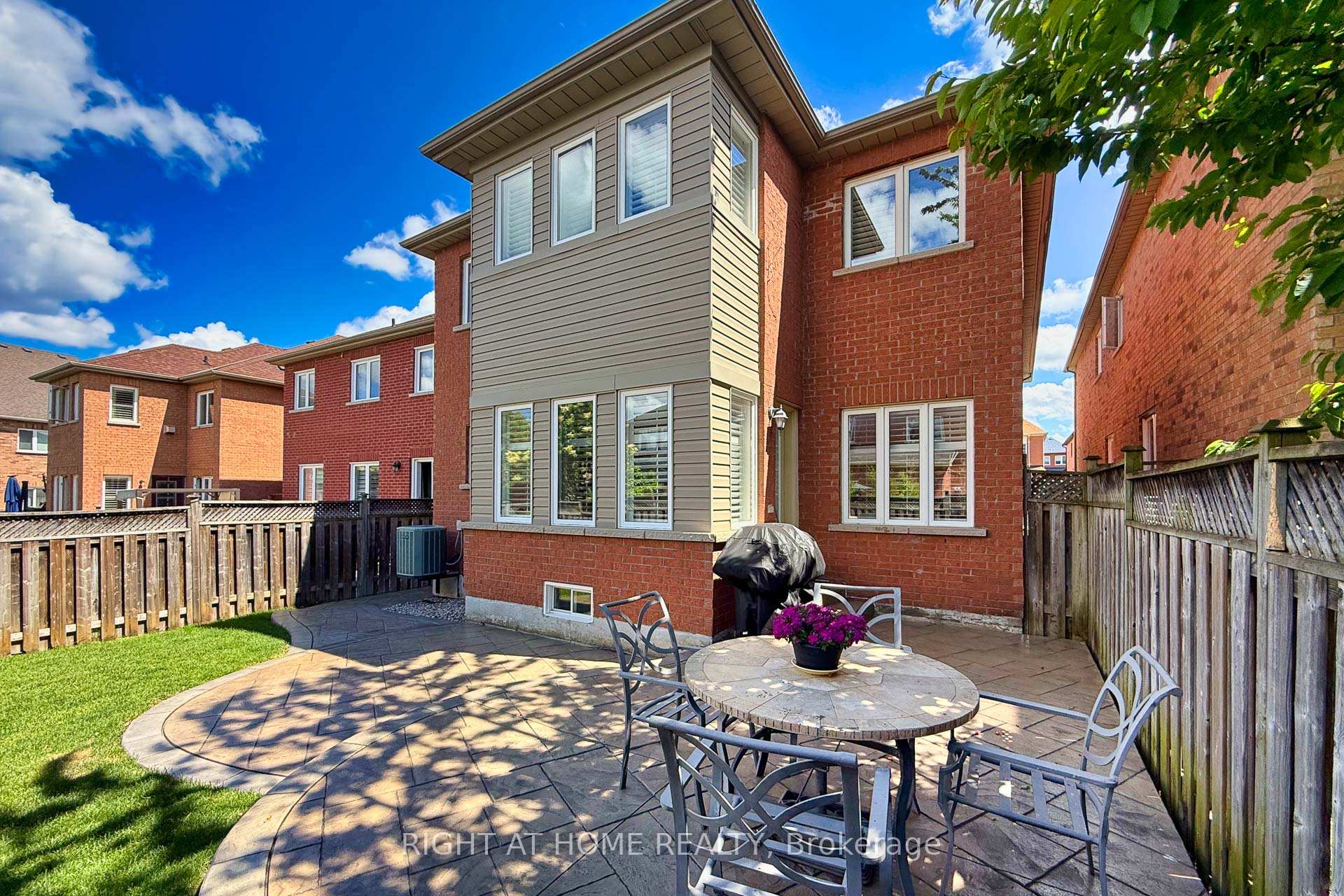Photo 47 of 26 Ravel Drive, Vaughan, Patterson — HOMEH