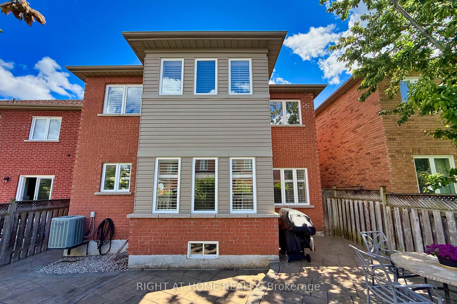 Photo 48 of 26 Ravel Drive, Vaughan, Patterson — HOMEH