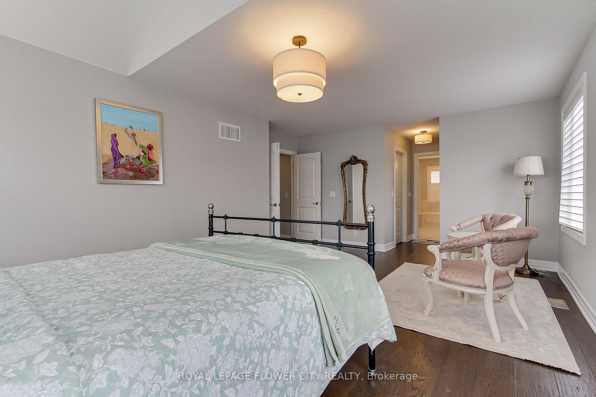 Photo 25 of 124 Playfair Terrace, Milton, Scott — HOMEH