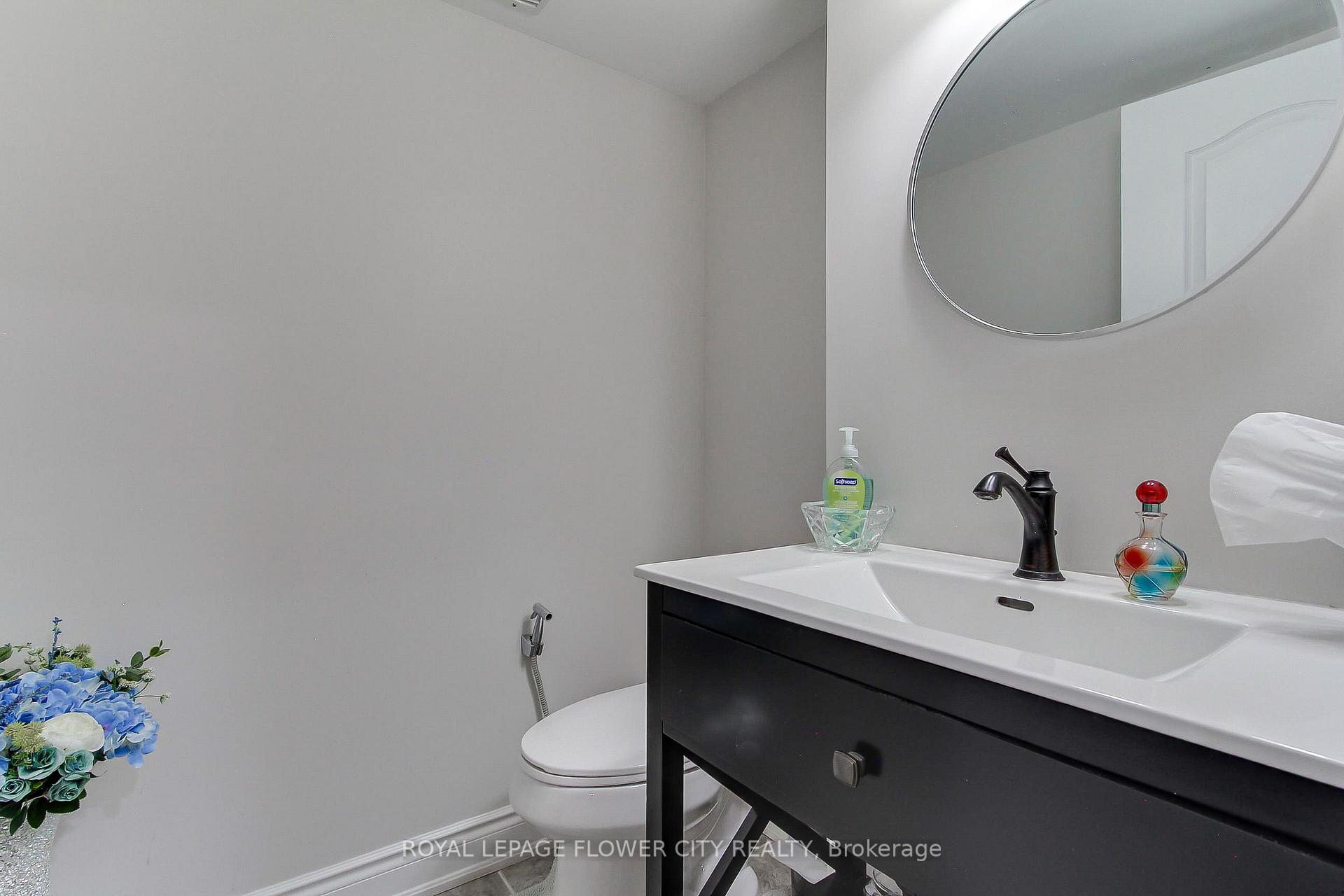 Photo 45 of 124 Playfair Terrace, Milton, Scott — HOMEH