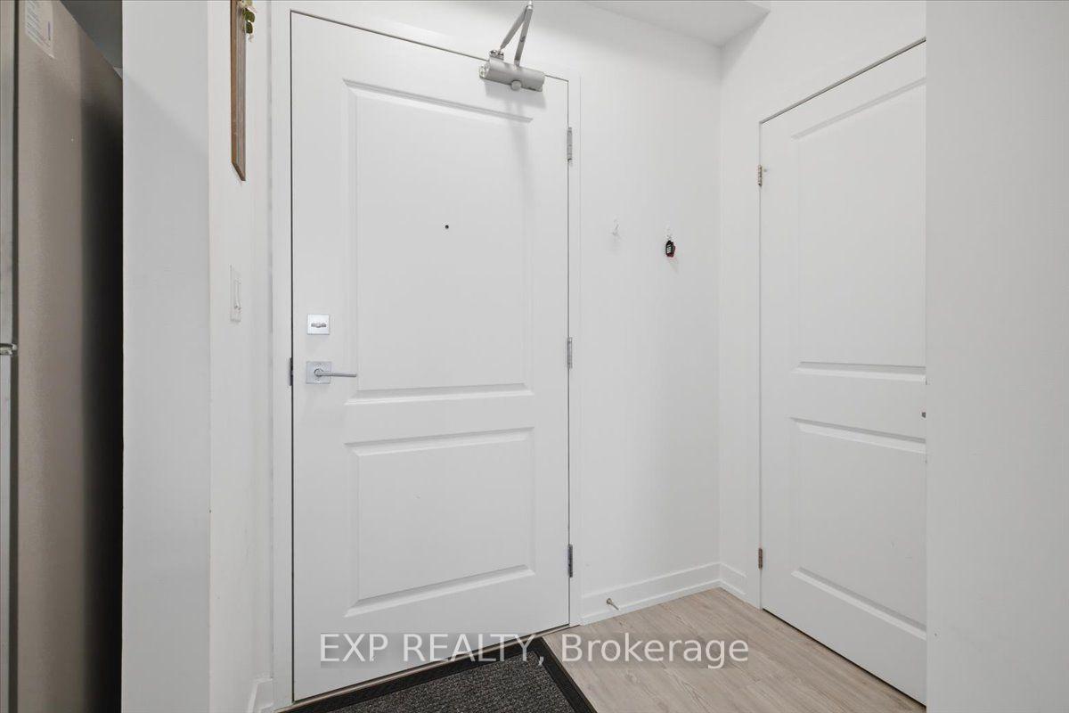 Photo 3 of Unit 603, 450 Dundas Street E, Hamilton, Waterdown — HOMEH