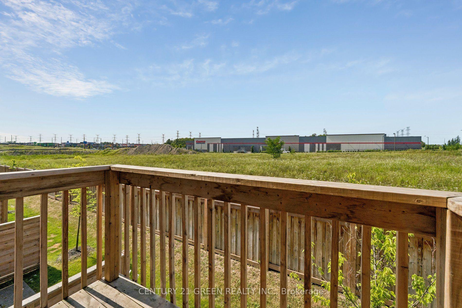 Photo 18 of 223 Danzatore Path, Oshawa, Windfields — HOMEH