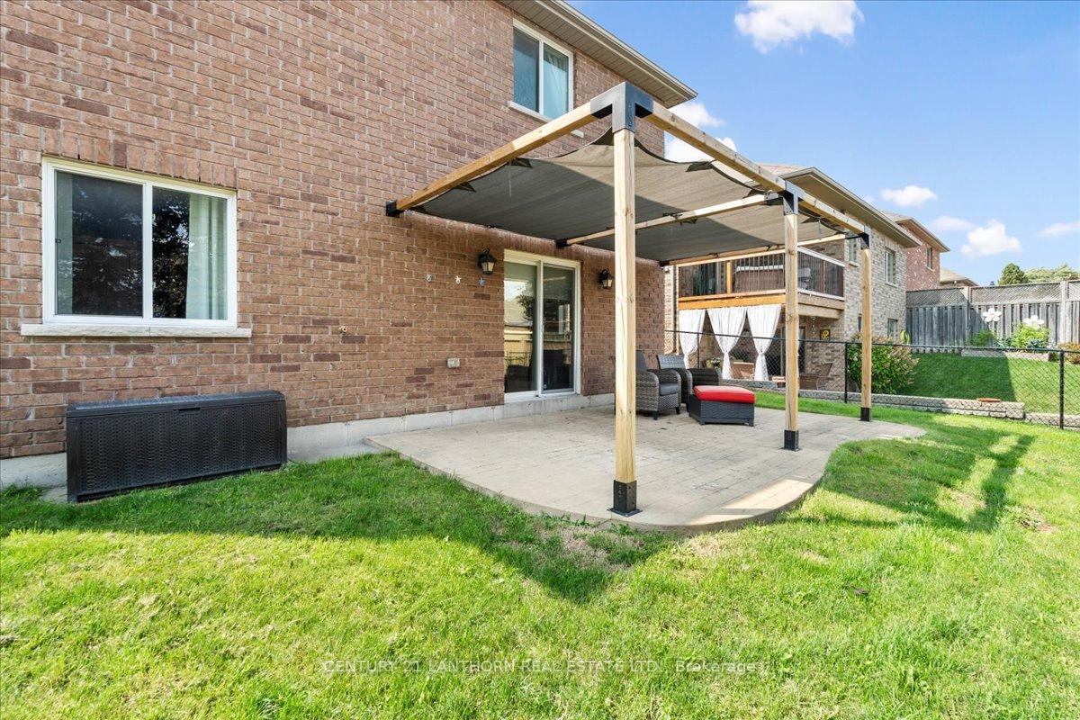 Photo 37 of 18 McDougall Drive, Belleville, Thurlow Ward — HOMEH