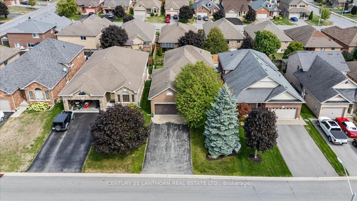 Photo 1 of 18 McDougall Drive, Belleville, Thurlow Ward — HOMEH