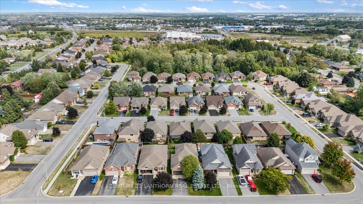 Photo 41 of 18 McDougall Drive, Belleville, Thurlow Ward — HOMEH
