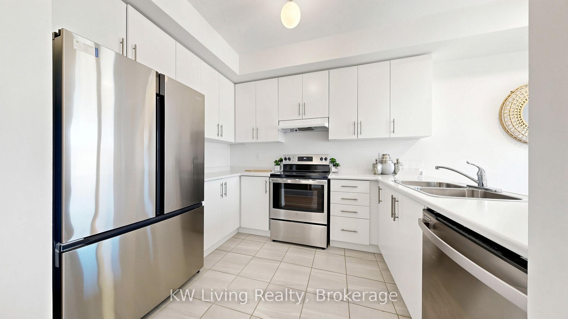 Photo 8 of Unit 303, 2540 William Jackson Drive, Pickering, Duffin Heights — HOMEH