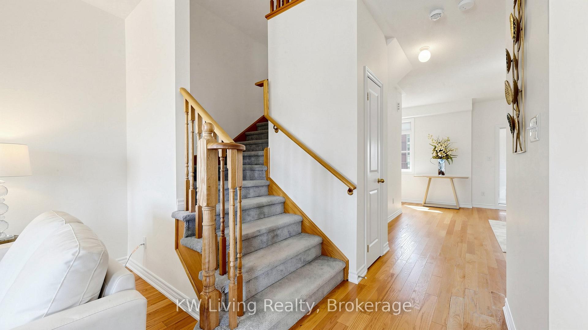 Photo 17 of Unit 303, 2540 William Jackson Drive, Pickering, Duffin Heights — HOMEH