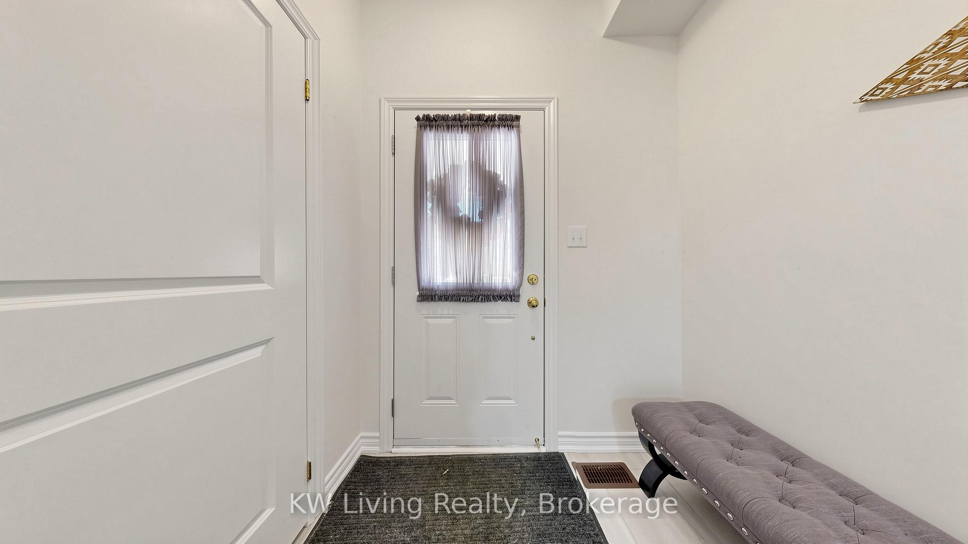 Photo 38 of Unit 303, 2540 William Jackson Drive, Pickering, Duffin Heights — HOMEH