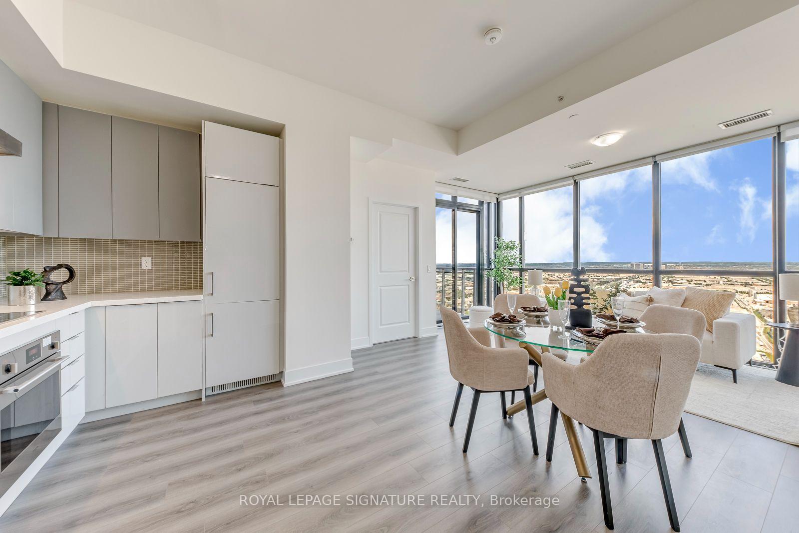 Photo 9 of Unit 3707, 2916 Highway 7 Road, Vaughan, Concord — HOMEH