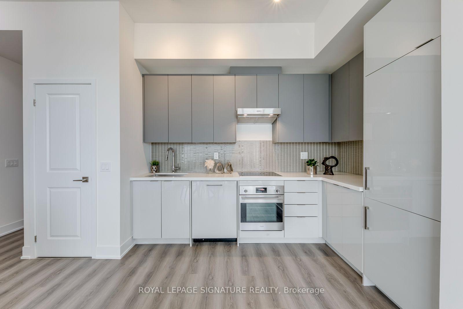 Photo 11 of Unit 3707, 2916 Highway 7 Road, Vaughan, Concord — HOMEH