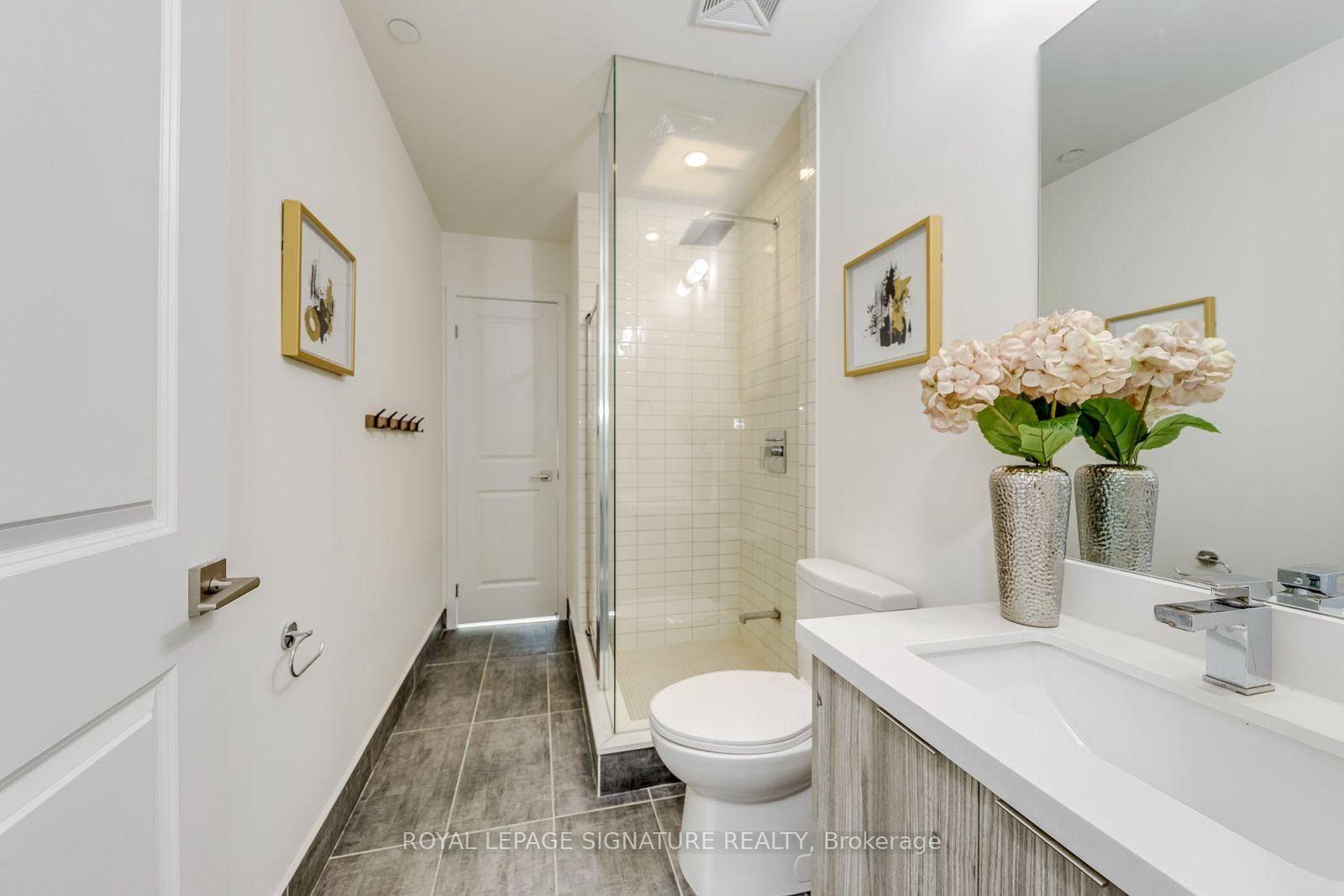 Photo 32 of Unit 3707, 2916 Highway 7 Road, Vaughan, Concord — HOMEH