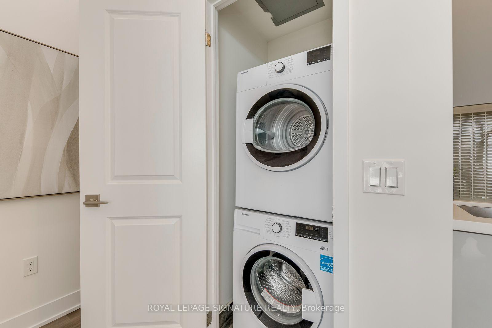 Photo 33 of Unit 3707, 2916 Highway 7 Road, Vaughan, Concord — HOMEH